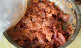 牛肉烤串爆料怎么做视频,牛肉烤串制作全过程揭秘